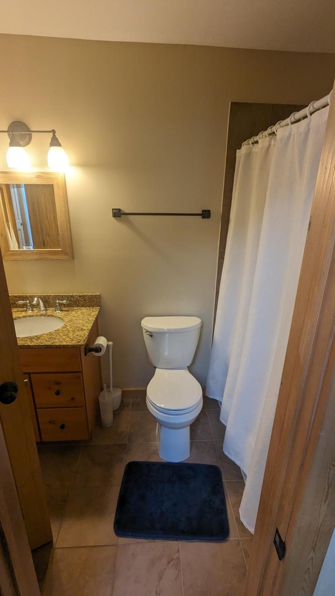 Cozy Townhouse On The Main Bus Line Villa Breckenridge Bagian luar foto